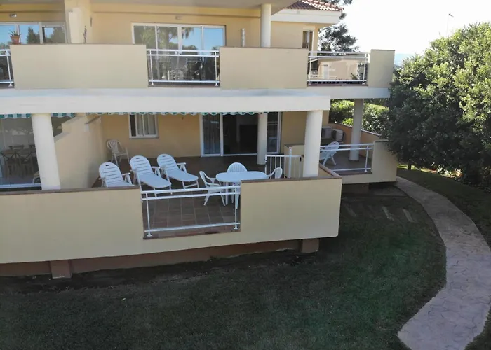 Apartamento Encantador De 3 Con Terraza Y Acceso Al Jardín En - Es-373-39