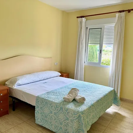 Encantador De 3 Con Terraza Y Acceso Al Jardin En - Es-373-39 Апартаменти