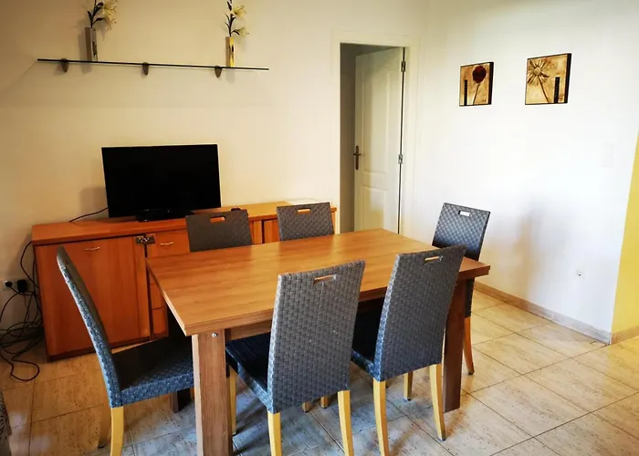 Encantador De 3 Con Terraza Y Acceso Al Jardin En - Es-373-39 *